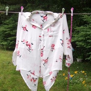 Candie's Tops - Candies Blouse XL Candie's Tops - Candies Blouse XL